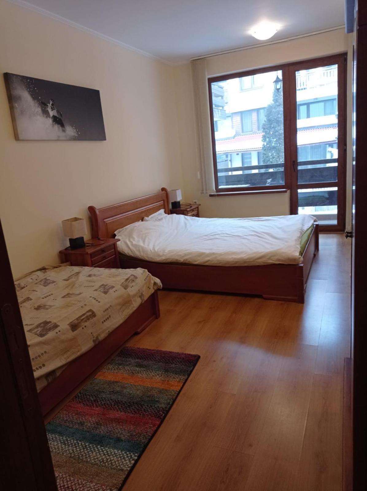 Pine Tree Apartment 3 - B3 Bansko Bagian luar foto