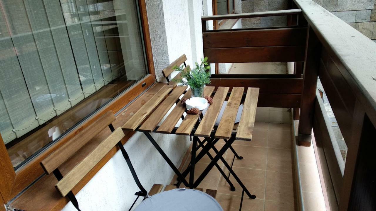 Pine Tree Apartment 3 - B3 Bansko Bagian luar foto