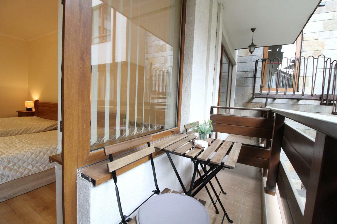 Pine Tree Apartment 3 - B3 Bansko Bagian luar foto
